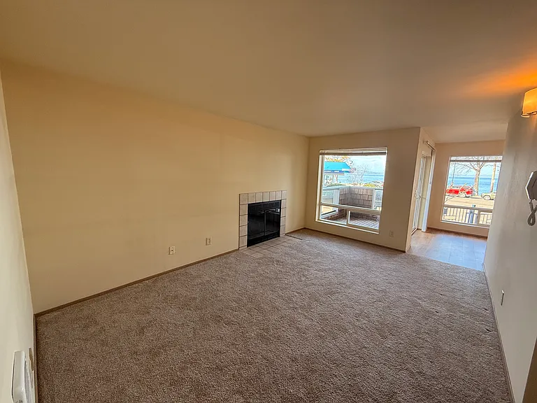 2770 Alki — Photo 6