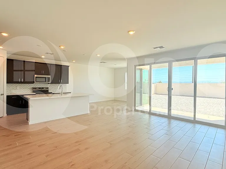 34007 N Germander Dr — Photo 4