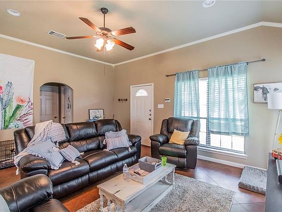 2nd image of 106 Garden Dr