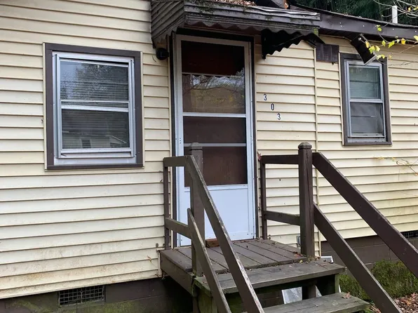 303 Carolina Street, McCormick, SC