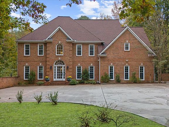 4th image of 515 Kent Rd