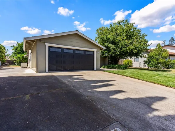 2810 Bogdan Ct, Sacramento, CA 95827