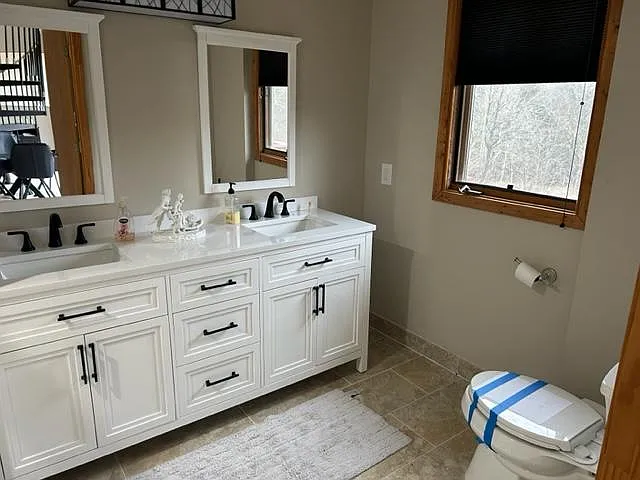 Cedarcreek Ln — Photo 36