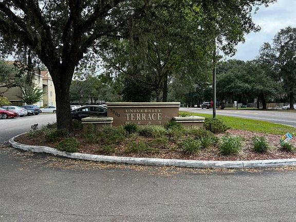 3rd image of 3800 SW 20th Ave APT 305