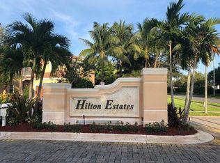 4985 Cypress Ln, Coconut Creek, FL 33073