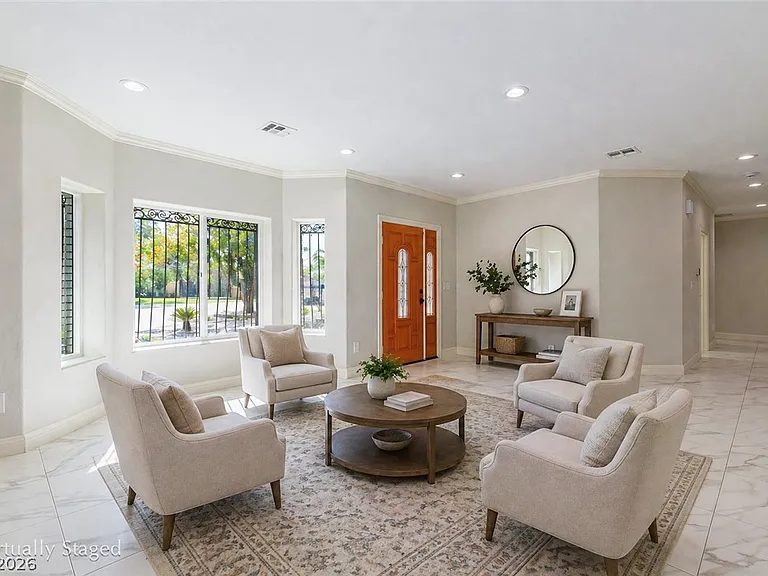 60 E Levi Ave — Photo 28