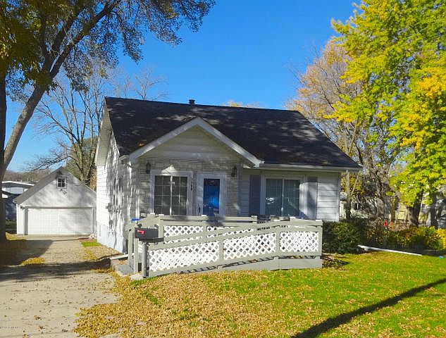 1st image of 1308 Saint John Ave