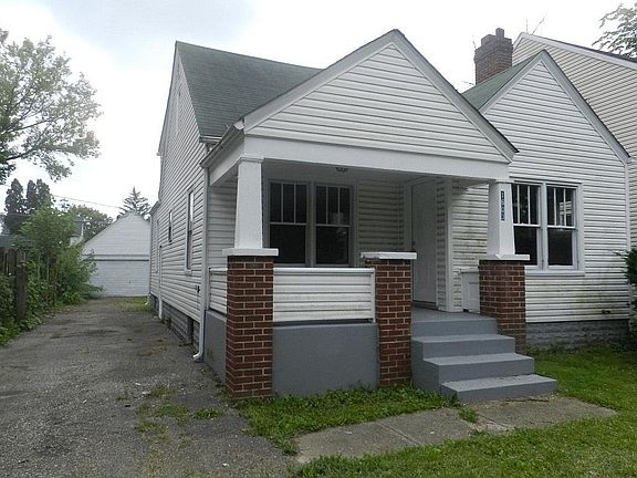 3rd image of 1603 Briarwood Ave