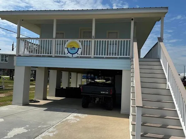 147 Lem Ln, Grand Isle, LA 70358