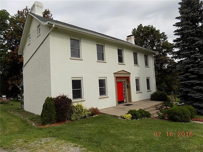 313 Hopwood Fairchance Rd photo 1