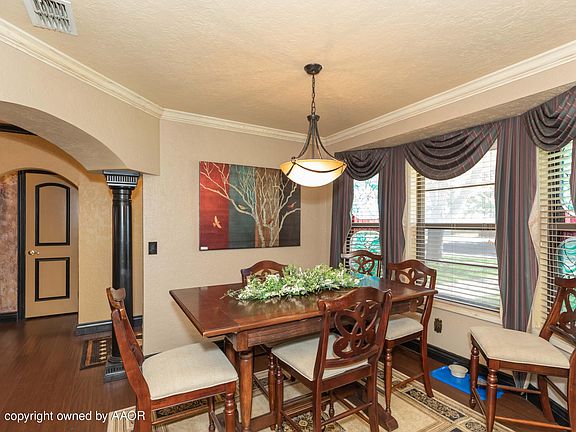 5th image of 7012 Chelsea Dr
