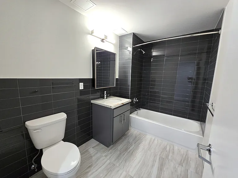 31-11 28th Rd #2A — Photo 10