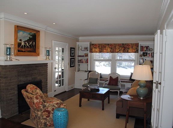 2nd image of 102 Essex Ave