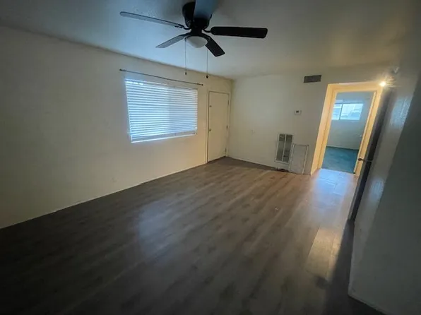 4360 Twin View Cir APT 1, Las Vegas, NV 89121