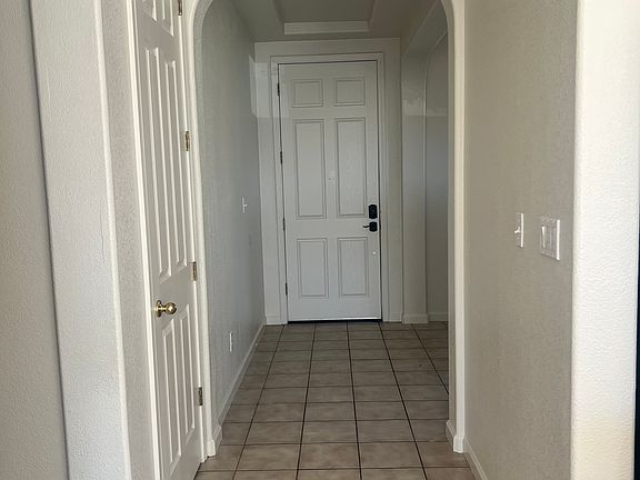 2nd image of 1060 San Jose Ave