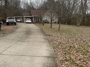 720 Thomas Rd, Lebanon, TN 37087