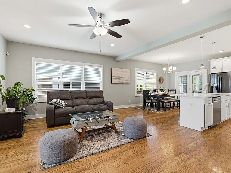 3813 Dr Walter S Davis Blvd — Photo 10