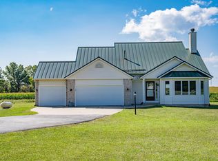 9009 Hamilton Rd, Yoder, IN 46798