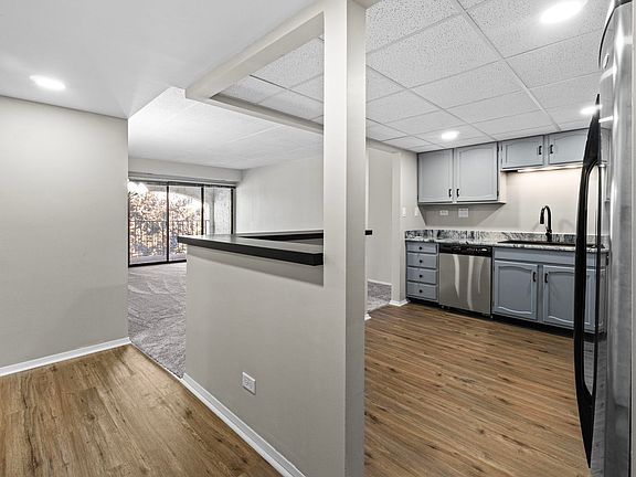 3rd image of 450 Plum Creek Drive #511
