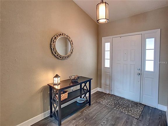 3rd image of 6808 Crescent Lake Dr
