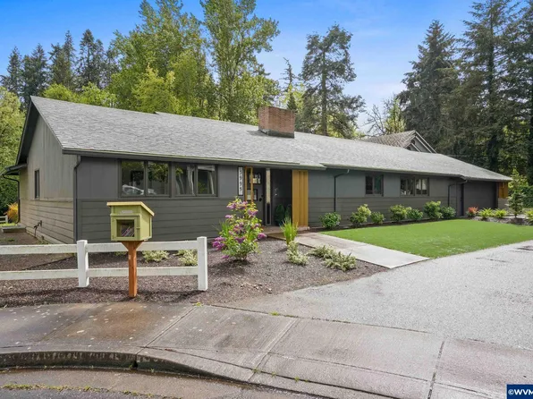 3995 Pringle Creek Ct SE, Salem, OR 97302