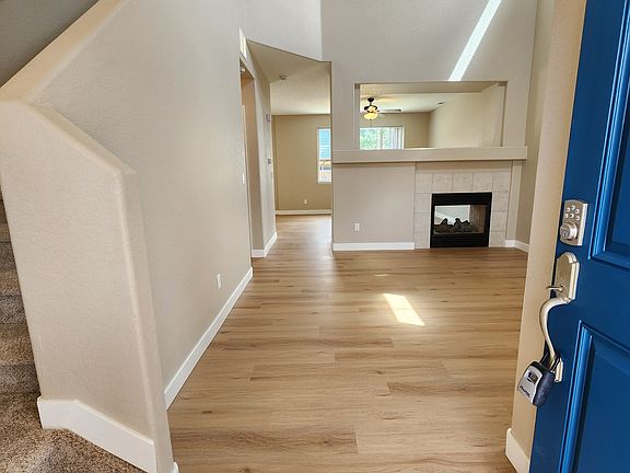 3rd image of 14139 E 101st Pl