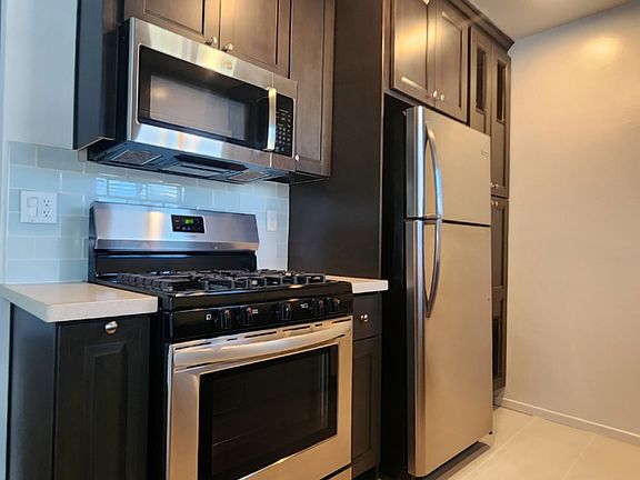 5th image of 3135 S Durango Ave APT 8