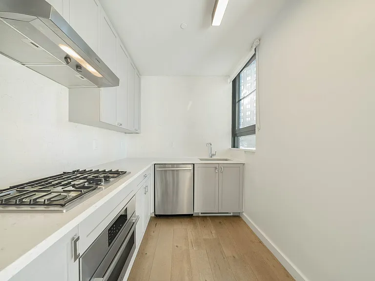 1 Flatbush Ave #1206 — Photo 7