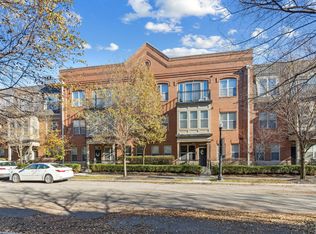 936 Perry St APT 208, Columbus, OH 43215