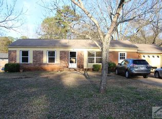 125 Cook Cir, Athens, GA 30601