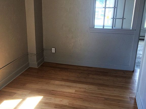 3rd image of 15-21 N Walnut St #6dc1485bd
