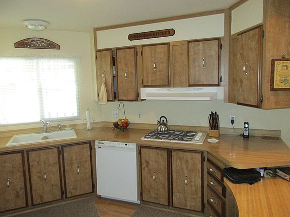 5th image of 675 Parlanti Ln Space 107