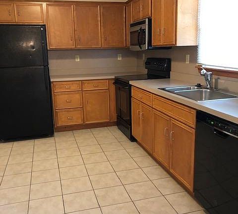 5th image of 1464 Olivia Ct