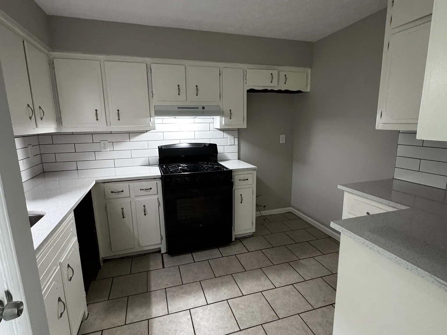5515 Ceasars Way - 1 — Photo 4