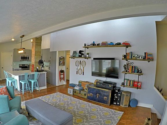 5th image of 1525 E Teton Blvd