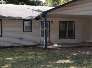 105 N Jefferson Ave, Sedgwick, KS 67135