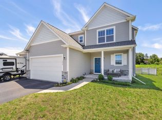 1214 Persimmon Dr, Genoa, IL 60135