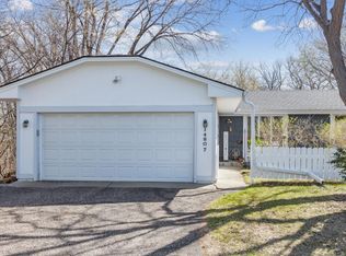 14807 County Road 5, Burnsville, MN 55306