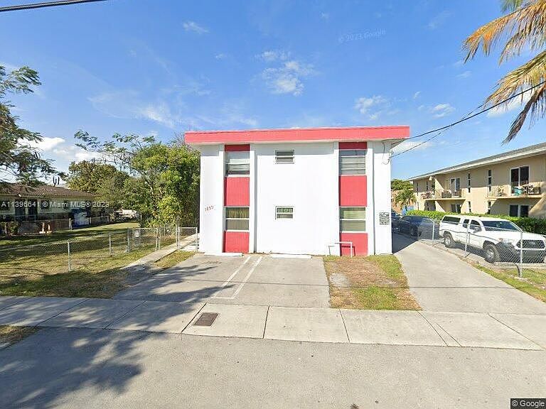 1st image of 1859 NW 18th Ter #5