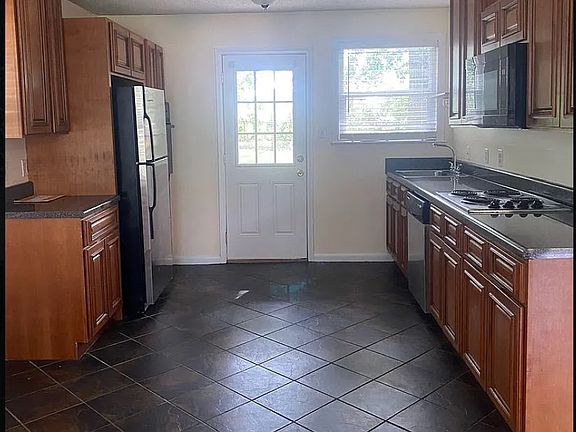 Open kitchen from living room