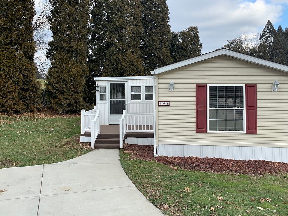 1st image of 161 Concord Dr
