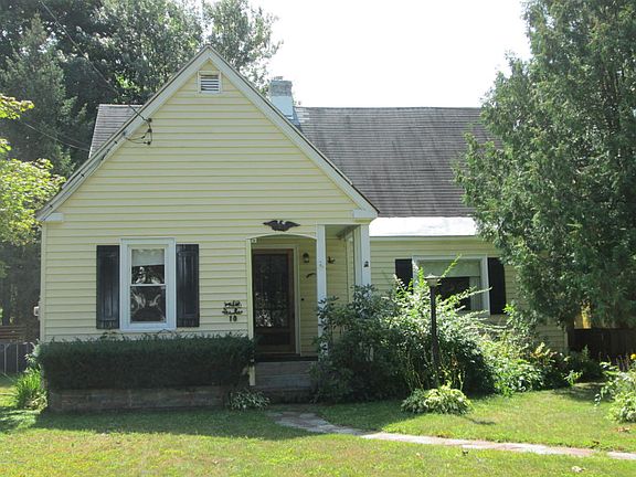 2nd image of 10 Woodard St