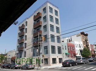 313 52nd St, Brooklyn, NY 11220