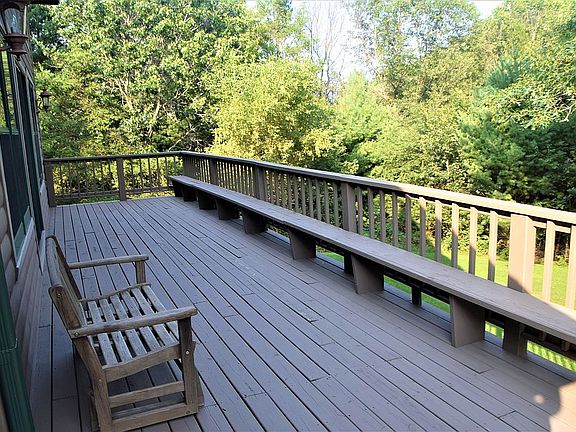 Wrap Around Deck