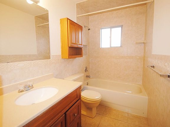 3rd image of 8805 Havasu Dr