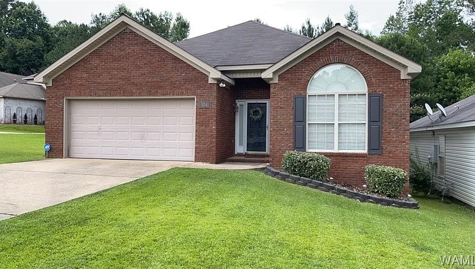 1st image of 5241 Diamond Cir