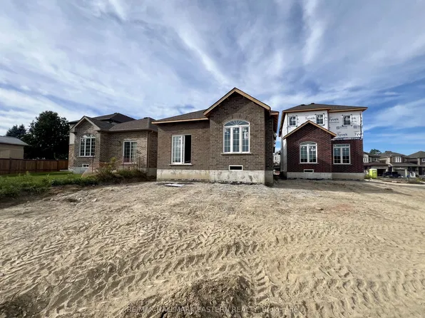 15 Coldbrook Dr, Cavan Monaghan, ON L0A 1G0