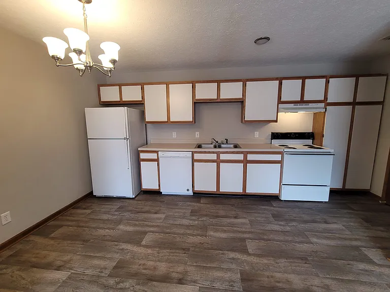 Classic Dogwood | Kitchen