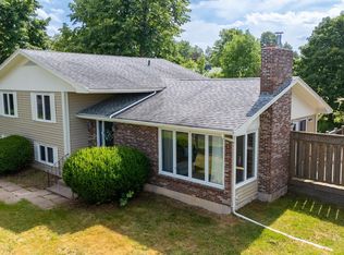 20 Grandview Dr, Wolfville, NS B4P1W4