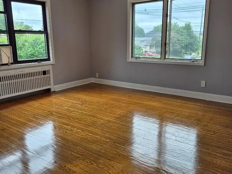 501 N Park Ave — Photo 9